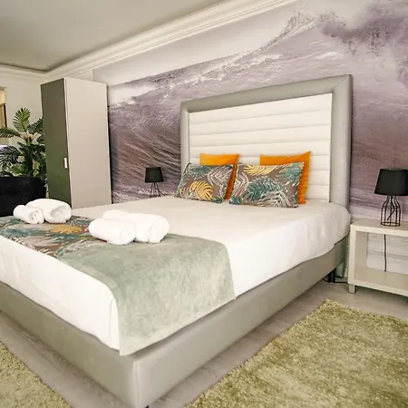 Prestige Holidays Alojamentos Otel